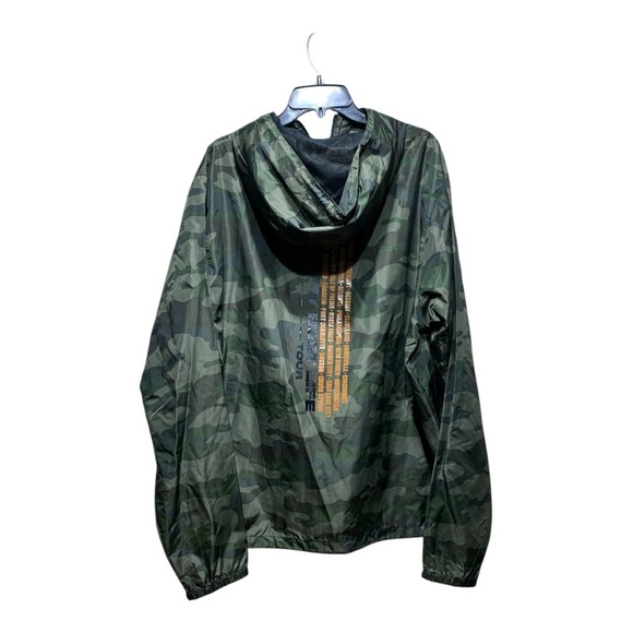 Men’s Dylan Scott “Living The Best Life” Tour Camo Zip Front Hooded Windbreaker - Picture 2 of 5